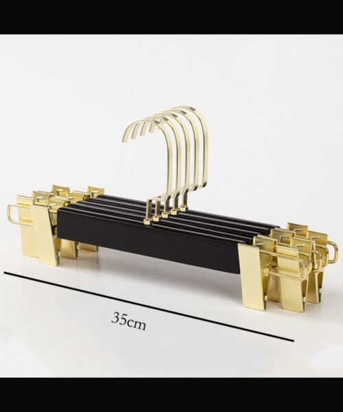 קולב עץ קליפס בצבע שחור ראש זהב גדול